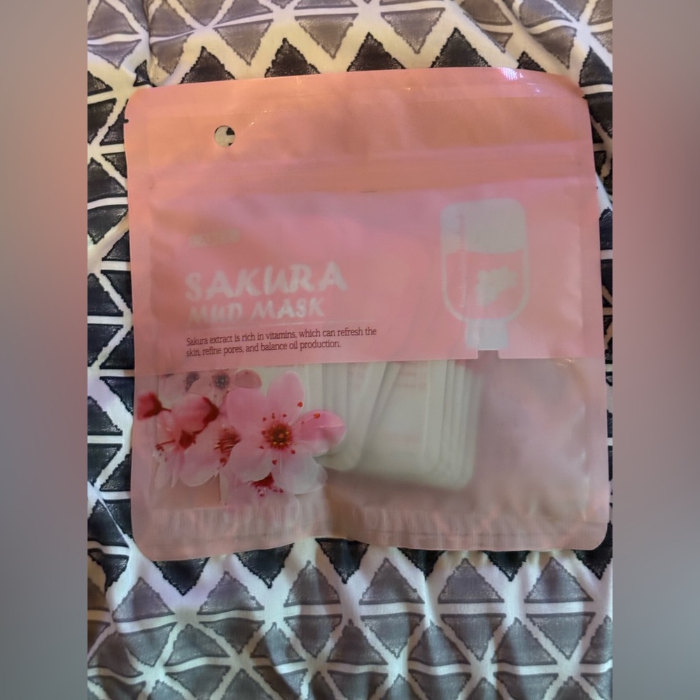Sakura Mud Mask